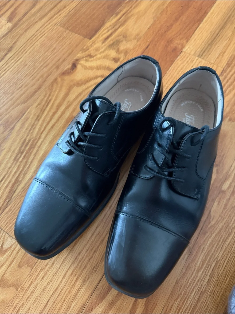 Florsheim Boys Black Cap-Toe Leather Lace-Up Oxfords